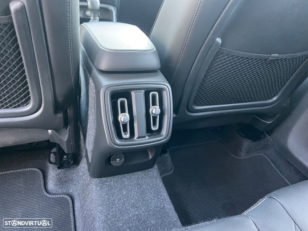 Volvo XC 40 1.5 T3 Momentum - 10