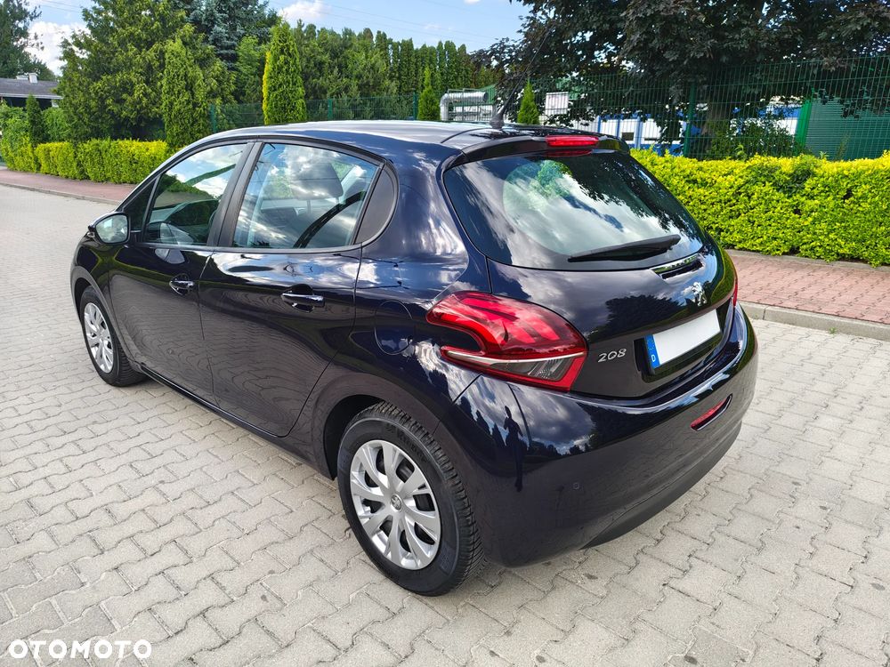 Peugeot 208 82 PureTech Style - 4