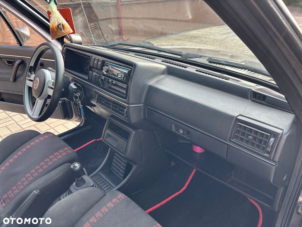 Volkswagen Golf 1.8 GTI G60 - 17