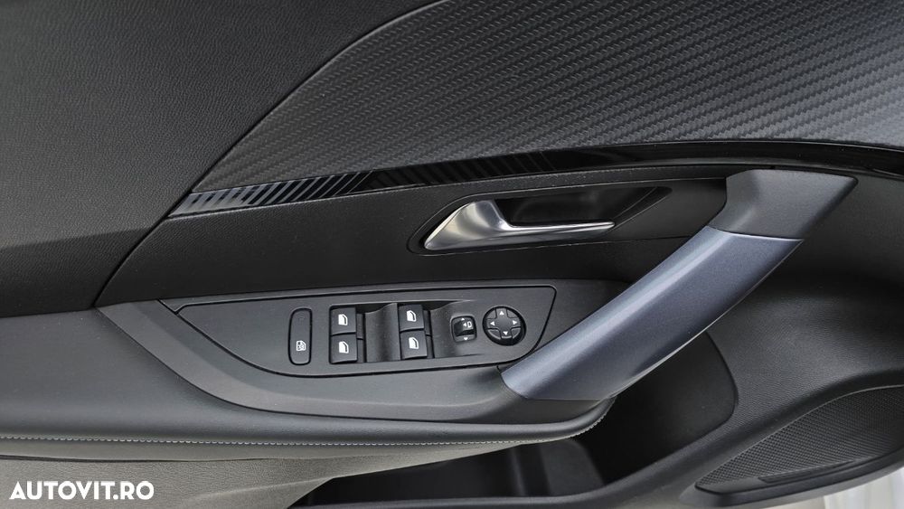 Peugeot 2008 1.5 BlueHDI STT EAT8 Allure - 11