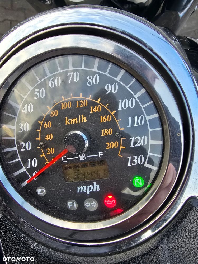 Suzuki VL 1500 Intruder LC - Boulevard C90 - 2