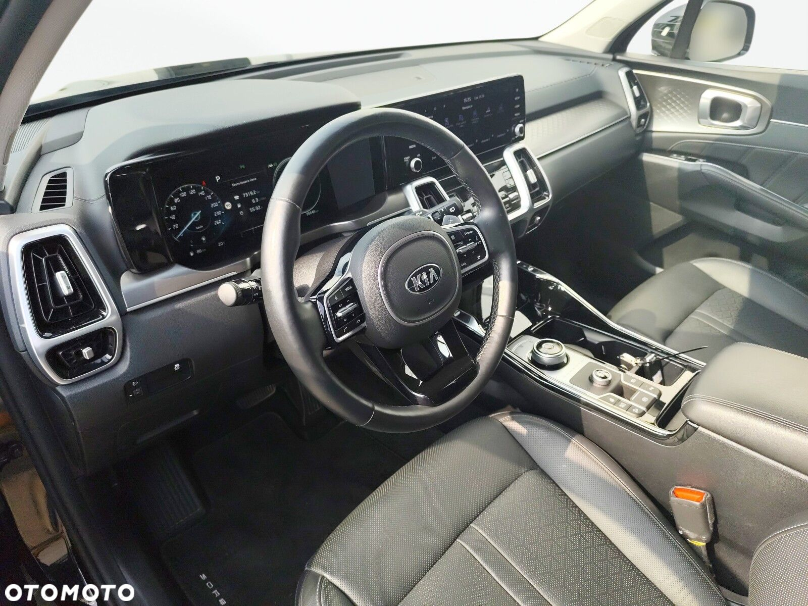 Kia Sorento - 9