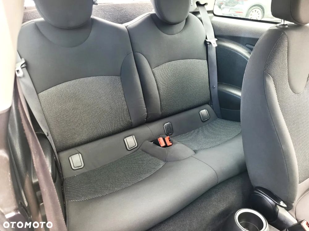 MINI ONE Standard - 15