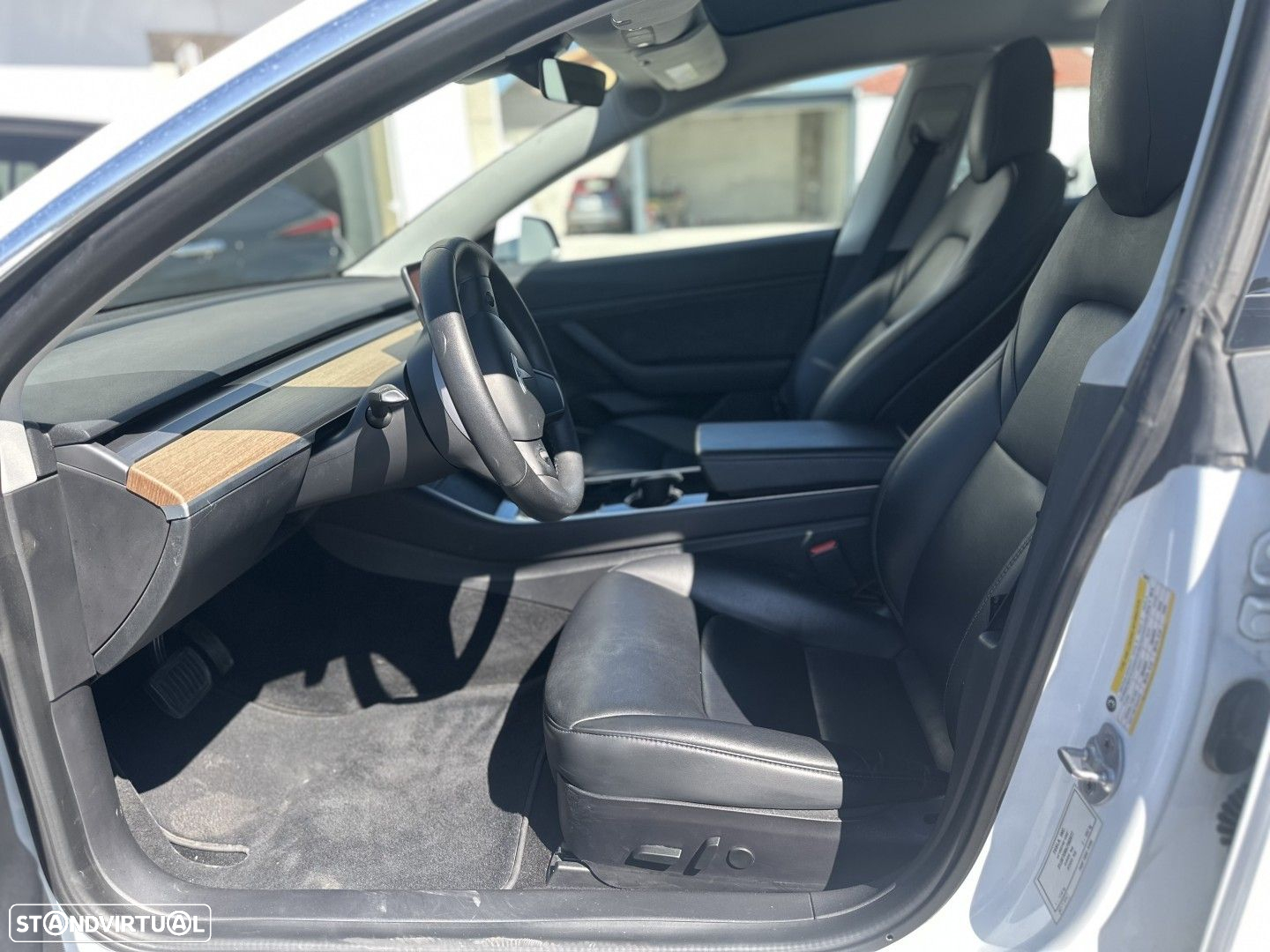 Tesla Model 3 Long-Range Dual Motor AWD - 10