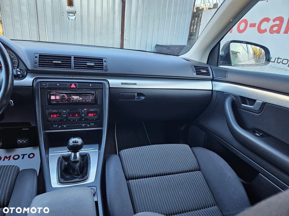 Audi A4 Limousine 2.0T FSI Quattro - 20