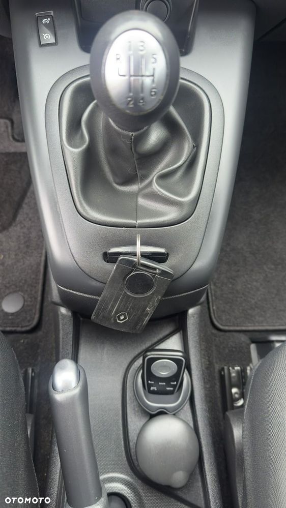 Renault Scenic - 16