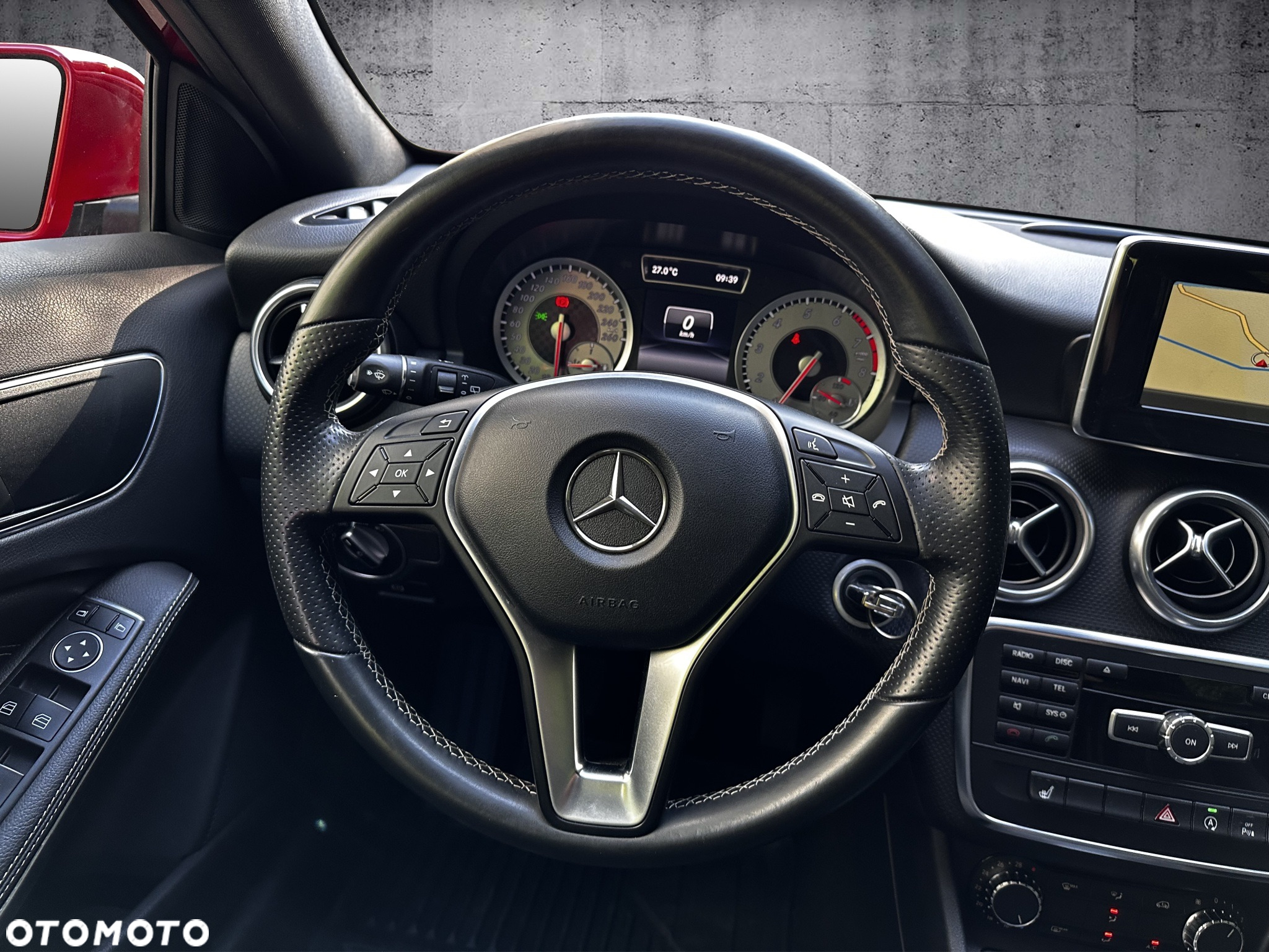 Mercedes-Benz Klasa A 180 (BlueEFFICIENCY) Urban - 10