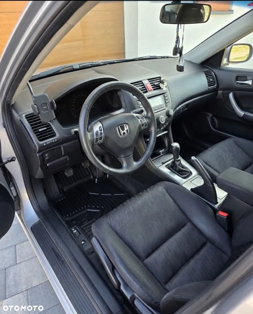 Honda Accord 2.0 i Comfort - 9