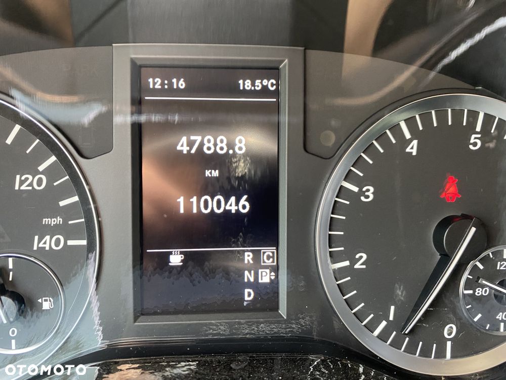 Mercedes-Benz Vito - 24