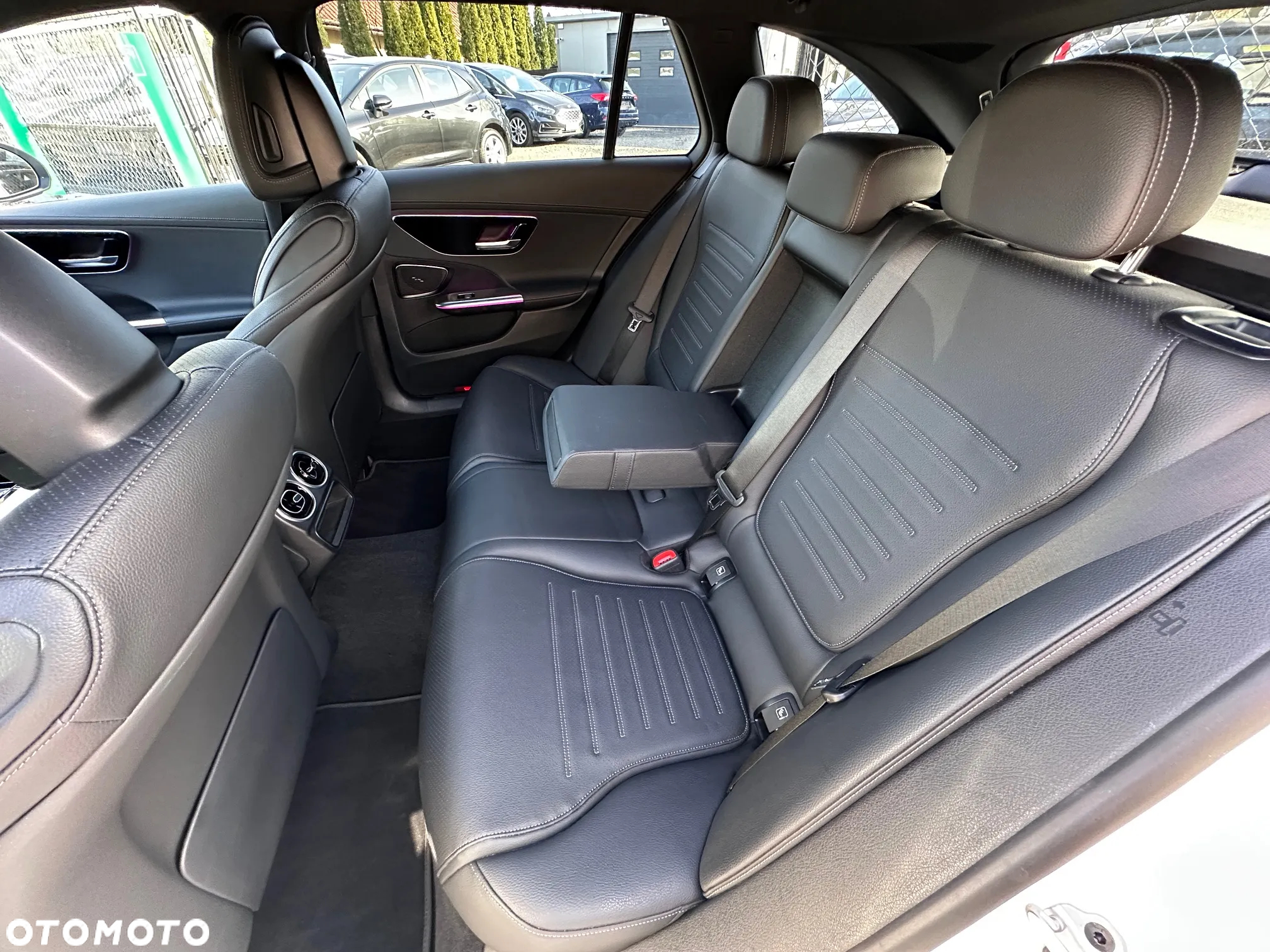 Mercedes-Benz Klasa C 300 d T 9G-TRONIC AMG Line - 35