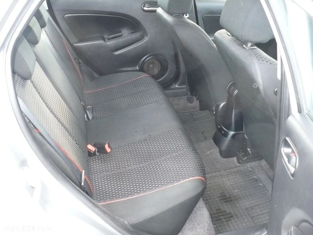 Mazda 2 1.3 Exclusive - 16