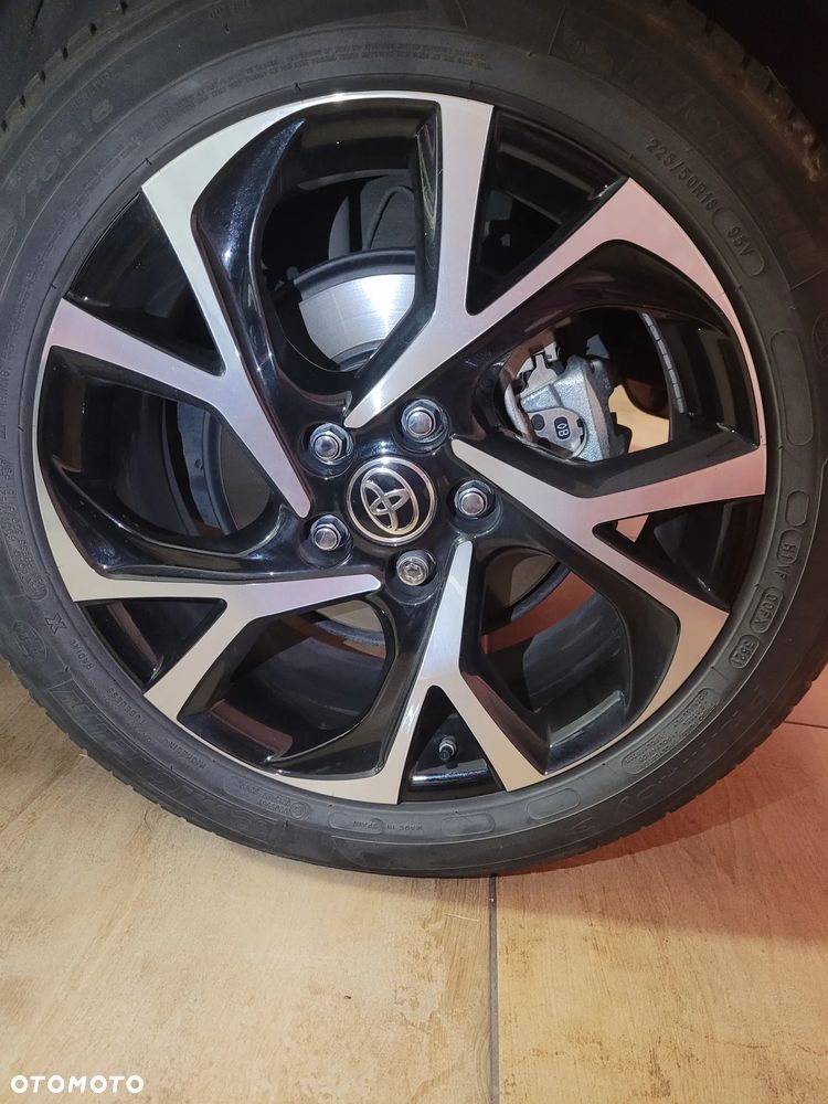 Toyota C-HR 1.8 Hybrid Premium - 10