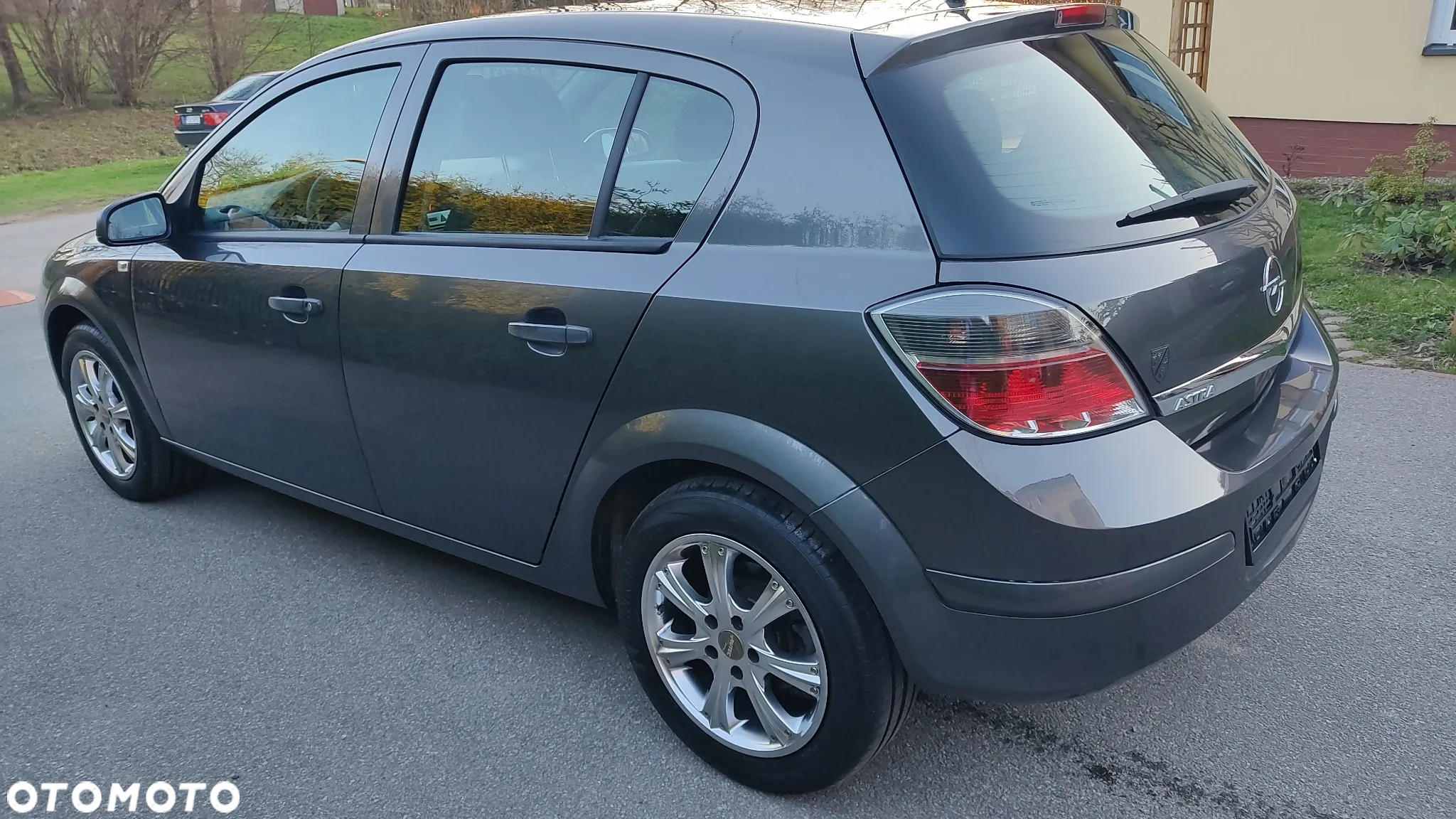 Opel Astra 1.6 Active - 16