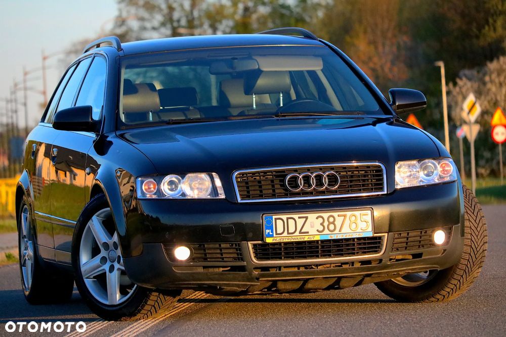 Audi A4 Avant - 1