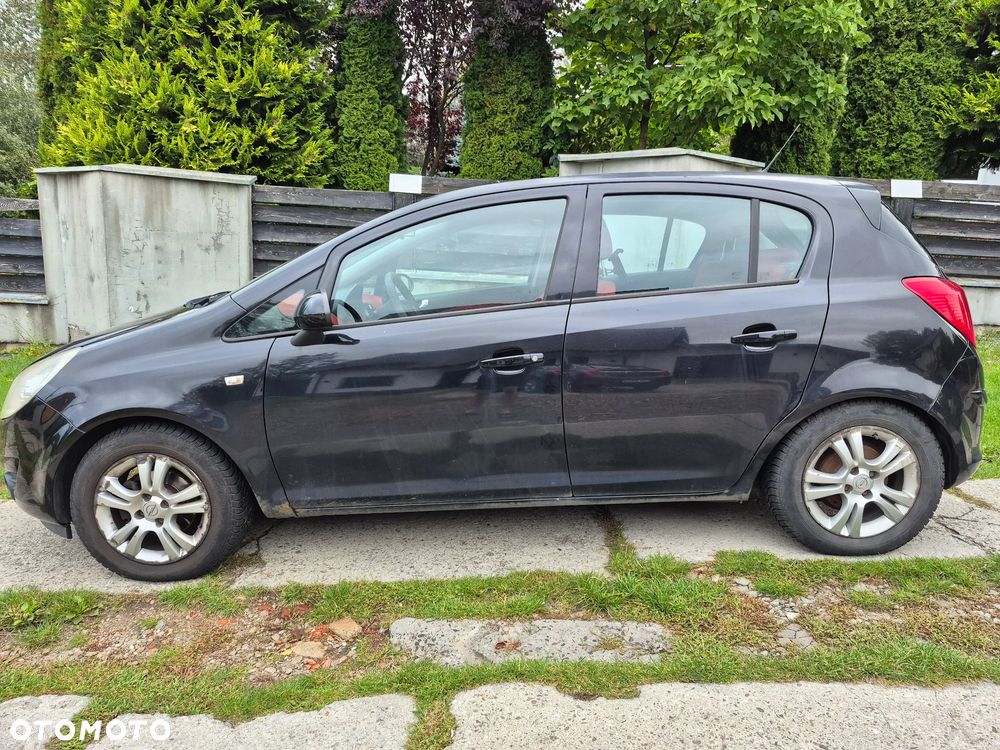 Opel Corsa 1.2 16V Cosmo - 8