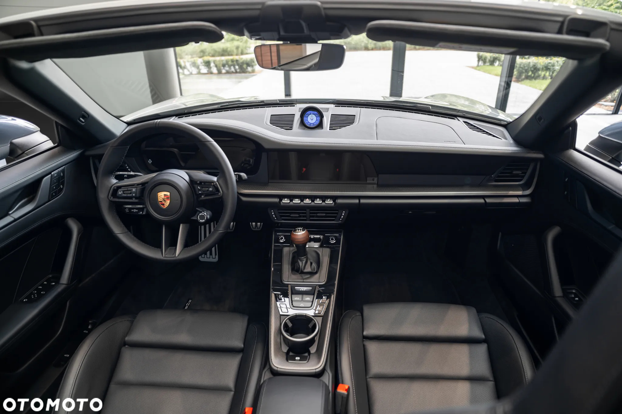 Porsche 911 Carrera T - 13