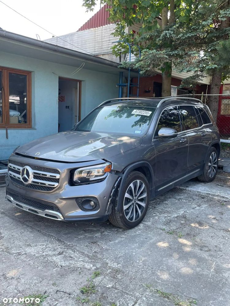 Mercedes-Benz GLB 250 8G-DCT - 1