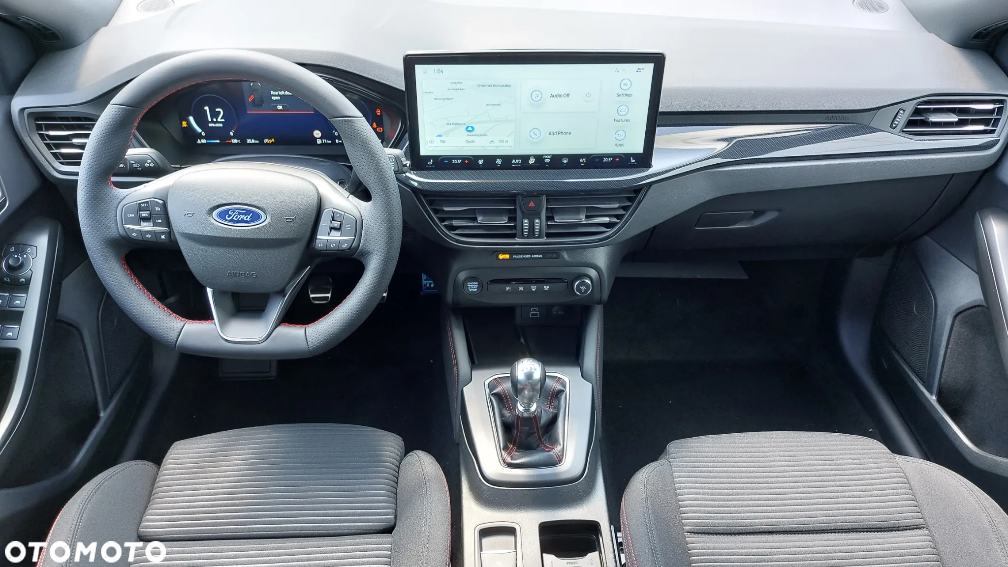 Ford Focus 1.0 EcoBoost mHEV ST-Line X - 31