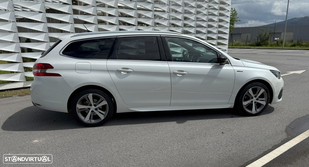 Peugeot 308 SW 1.2 PureTech GT Line - 4