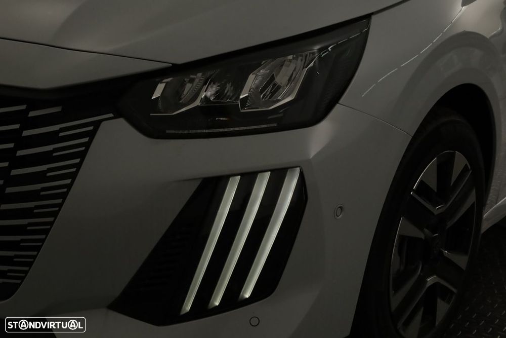 Peugeot 208 1.2 Hybrid Allure e-DCS6 - 6