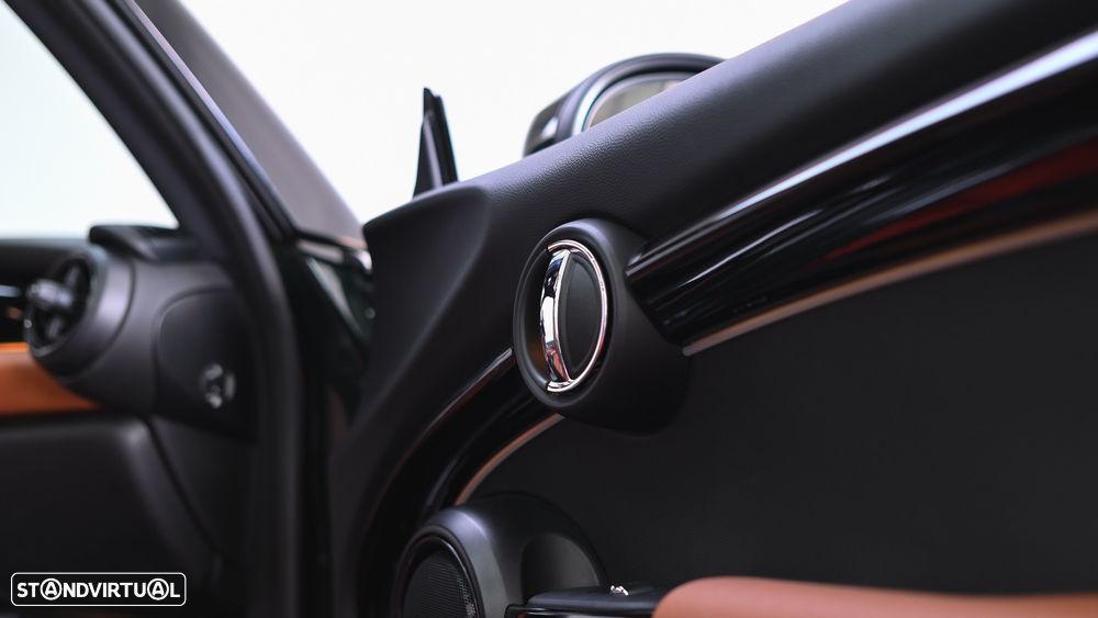 MINI 3 Portas John Cooper Works Auto Desportiva - 48