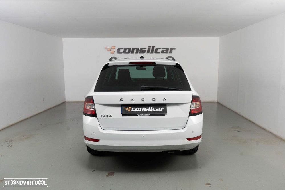 Skoda Fabia Break 1.0 TSI Style DSG - 6