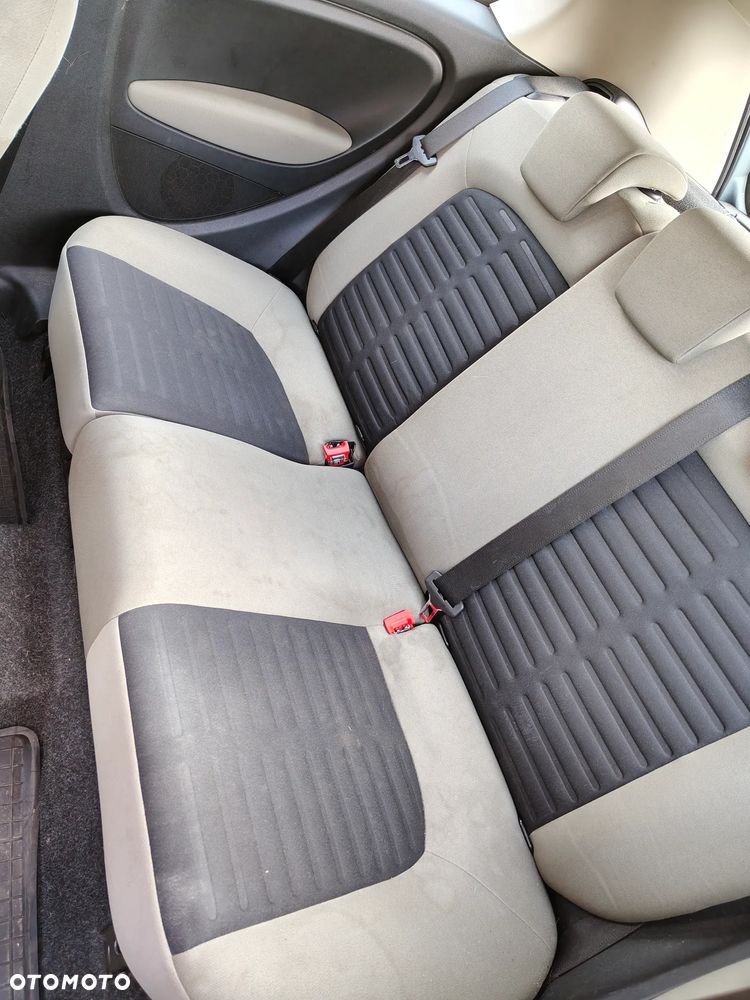 Fiat Grande Punto - 6