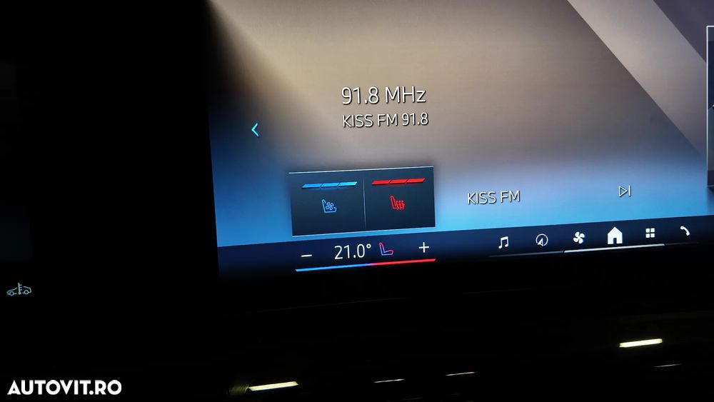 BMW Seria 5 520d xDrive AT MHEV - 31