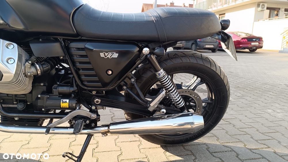 Moto Guzzi V7 - 5