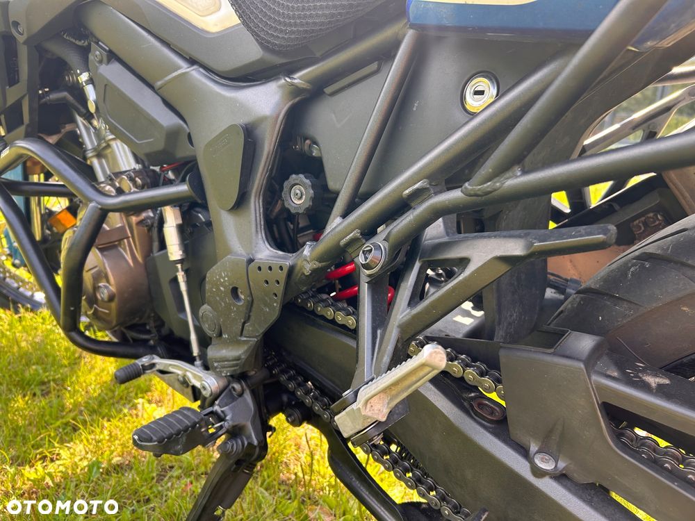 Honda CRF - 25