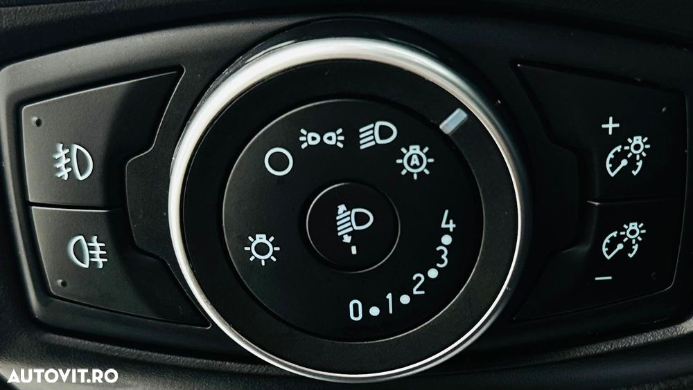 Ford Focus 1.5 EcoBoost Active Business - 13