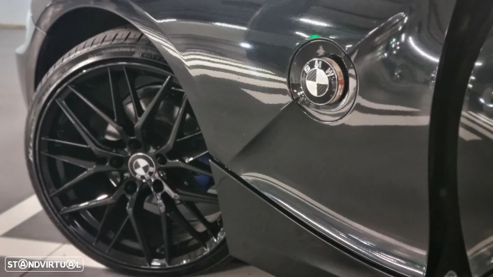 BMW Z4 2.2 Auto. - 1