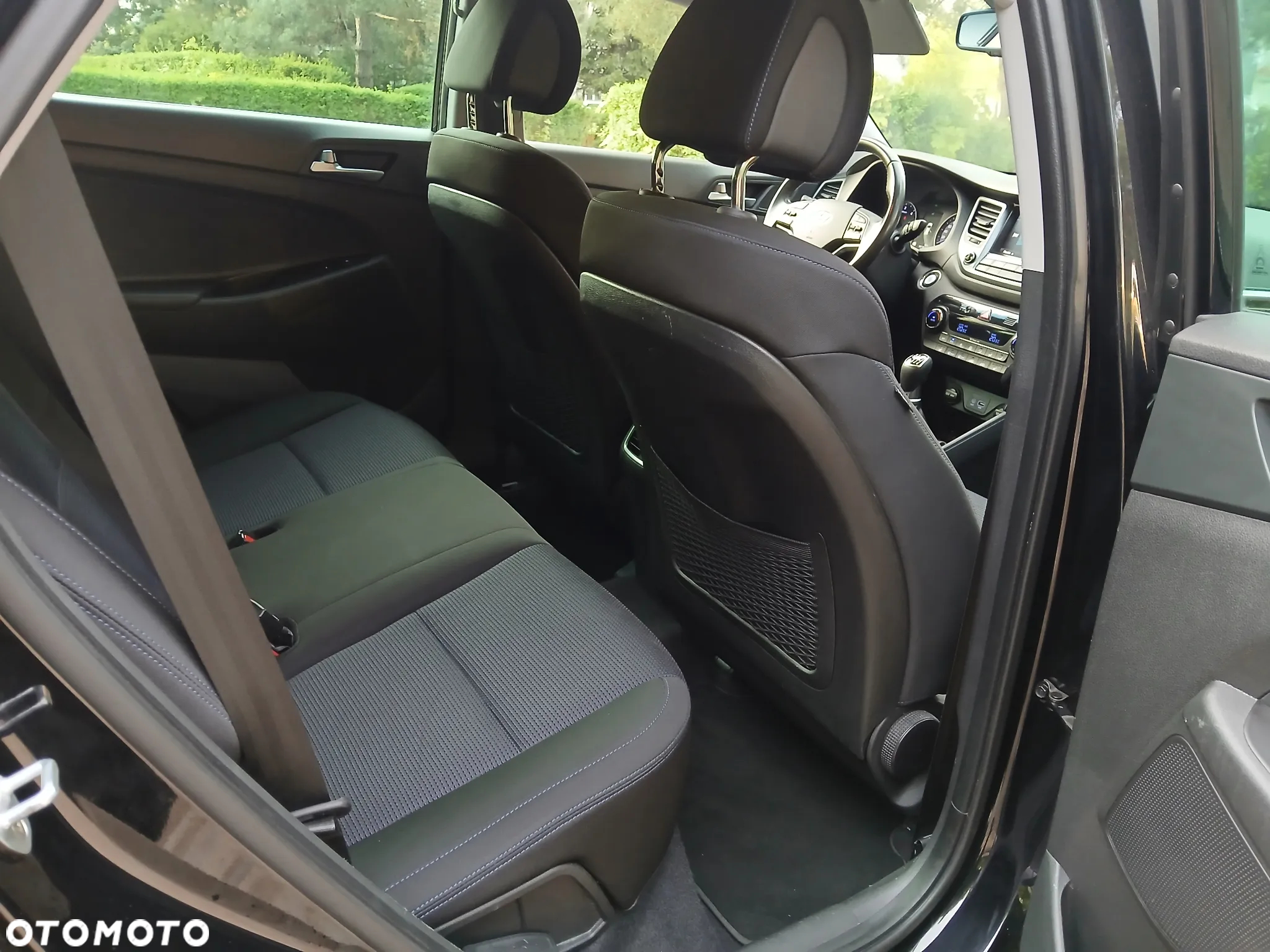 Hyundai Tucson 1.7 CRDI BlueDrive TourdePologne 2WD - 14