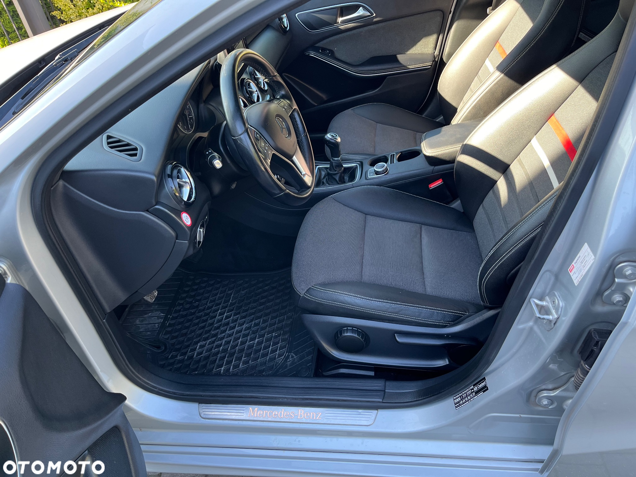 Mercedes-Benz Klasa A 180 (BlueEFFICIENCY) Urban - 8