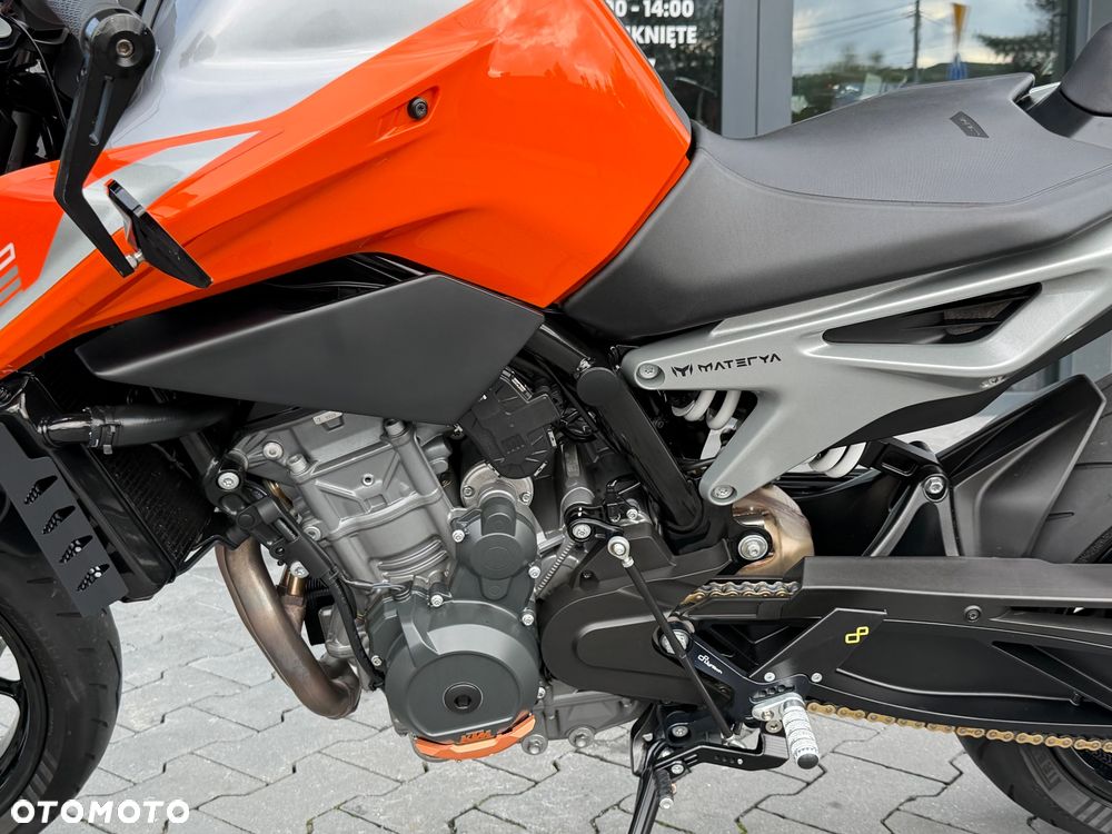KTM Duke 790 - 32