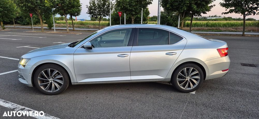 Skoda Superb 2.0 TDI DSG Laurin & Klement - 3