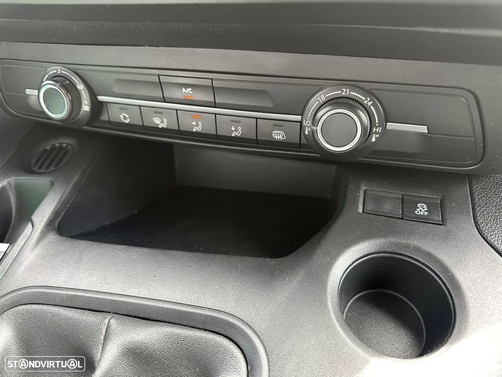 Citroën berlingo 1.5 hdi 3 lugares - 36