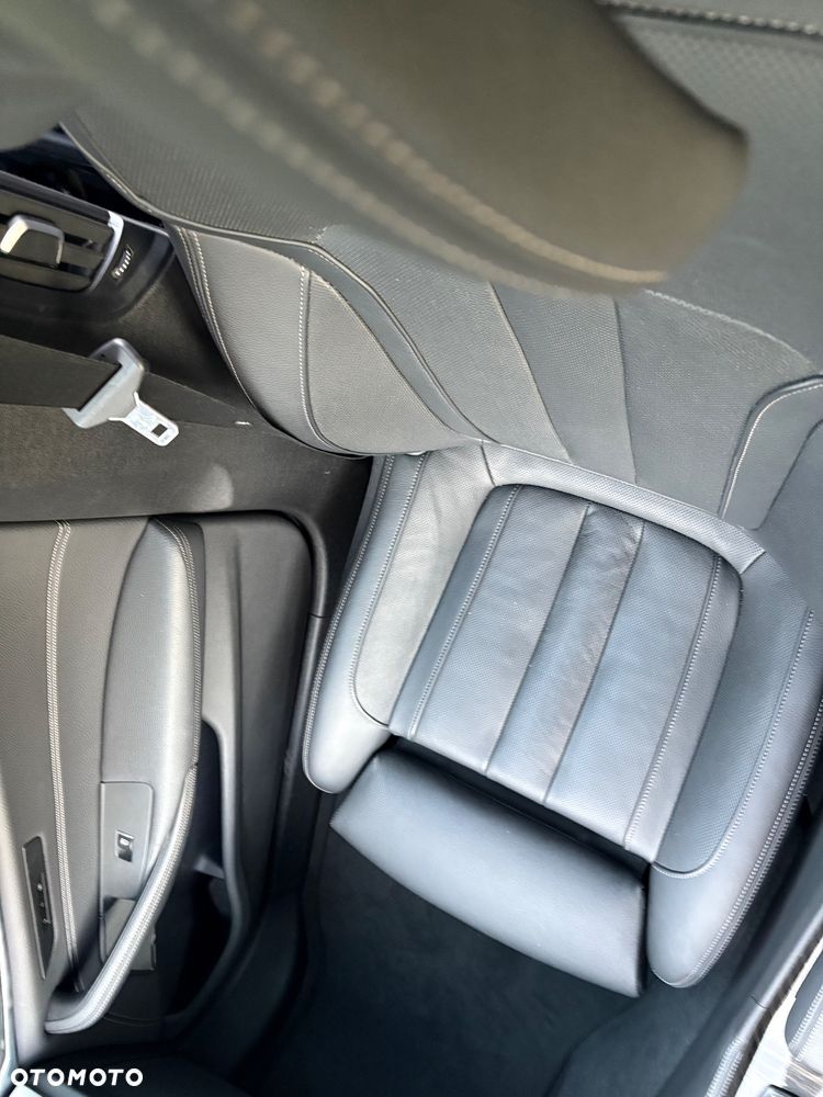 BMW Seria 5 540i xDrive Touring Luxury Line - 21