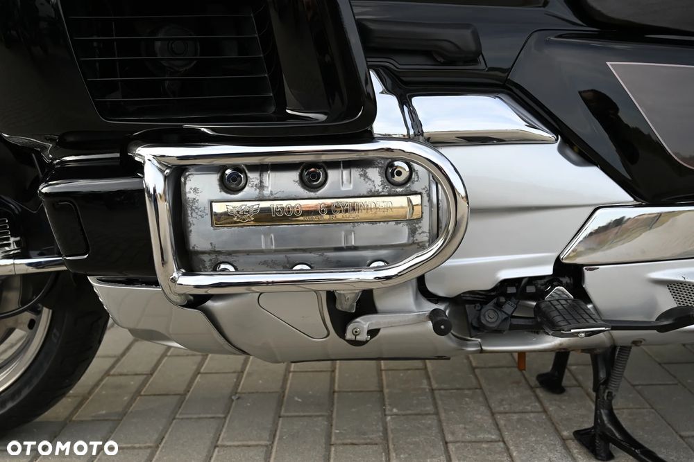 Honda GL - 11
