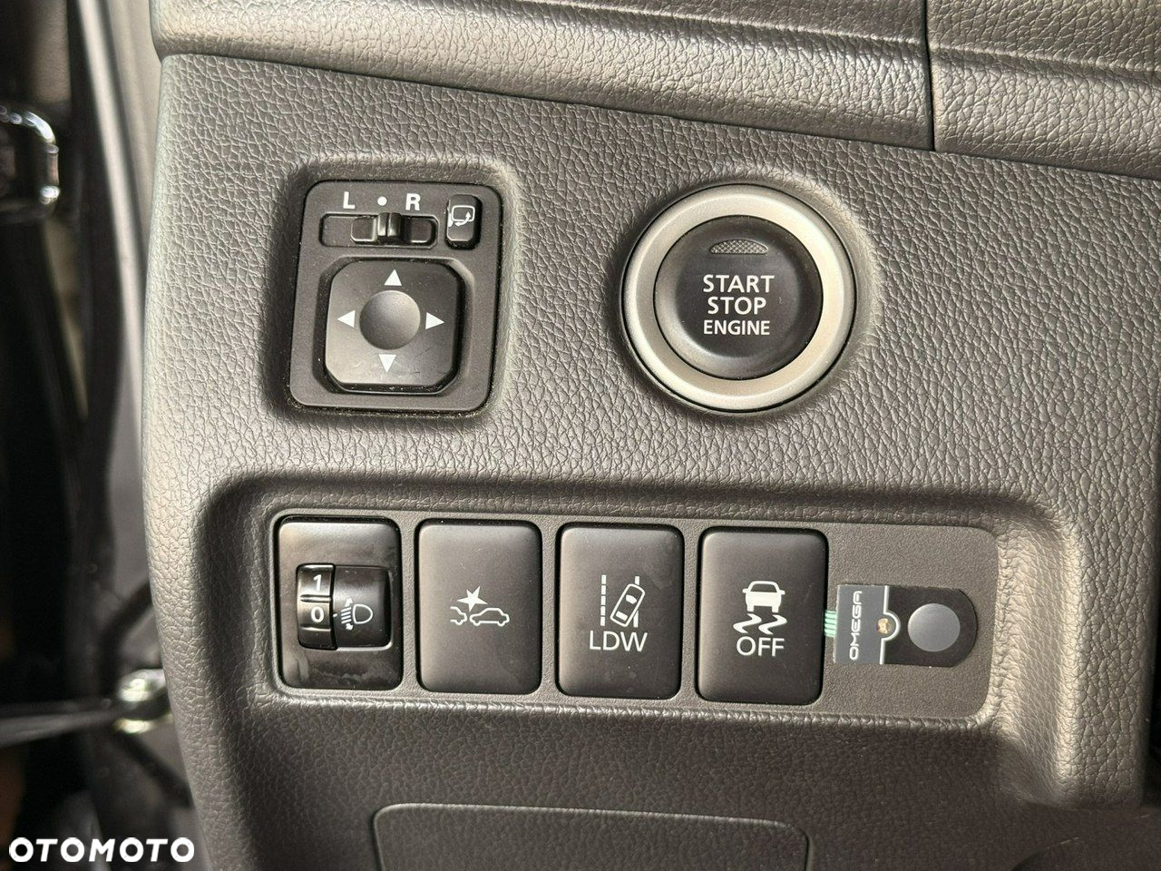 Mitsubishi L200 2.2 d DC Instyle Plus - 24