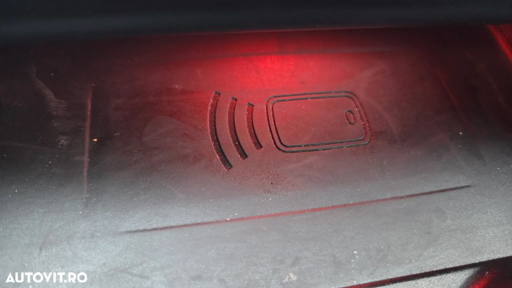 BMW Seria 5 530e xDrive Aut. M Sport Edition - 30