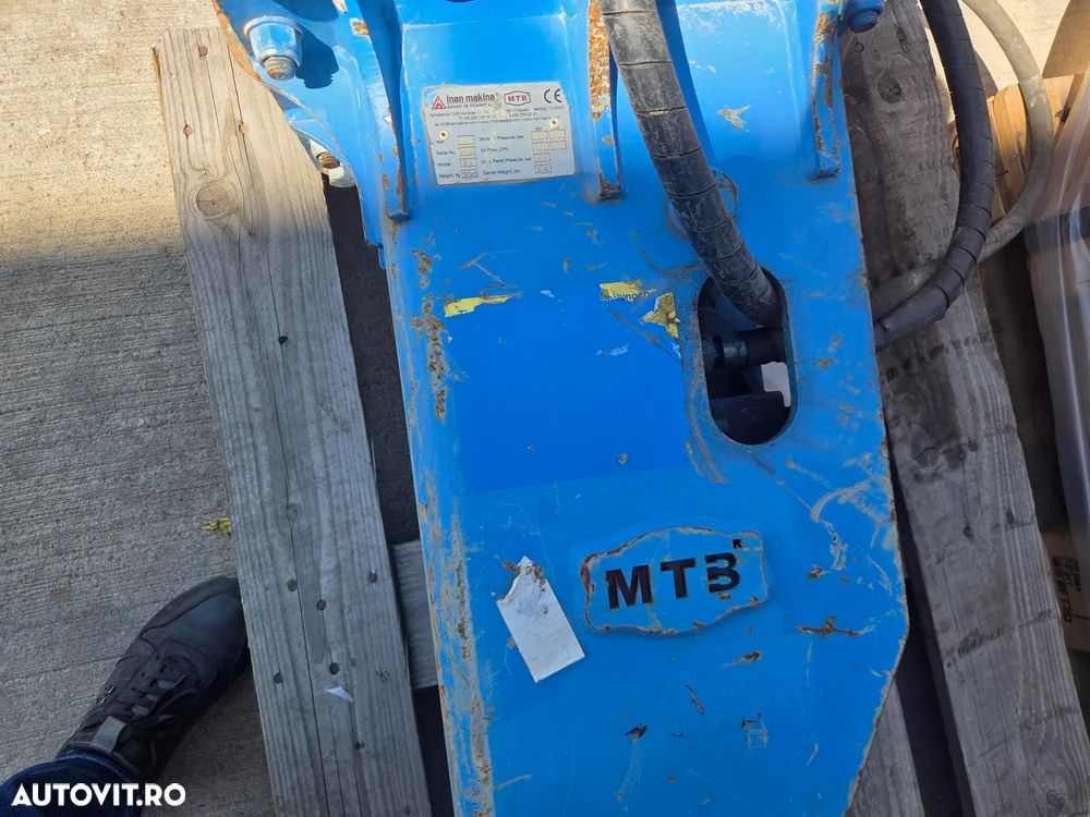 Hitachi ZX65-6, 2021, 2.005h, CUPLA RAPIDA+3 CUPE+PICON, senile cauciuc NOI, latime 2m, ad sapare 4,5m, Masa operatinala 6,5tone, inst picon, inst rotire, LAMA nivelare, aer cond, ridica 4tone,posibil leasing 4 ani, STARE FOARTE BUNA, PROMOTIE 51.900 EUR+Tva - 34