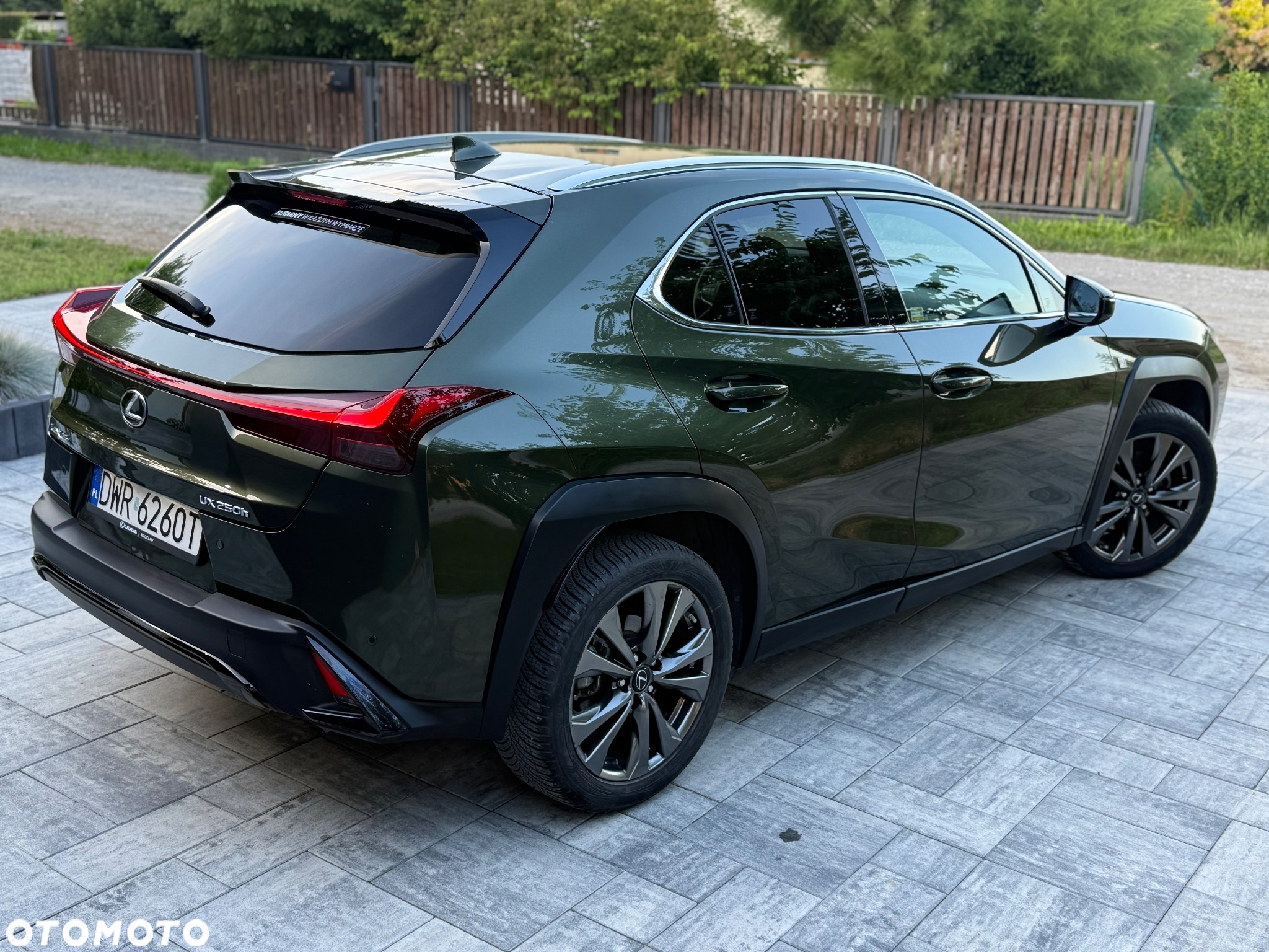 Lexus UX - 9