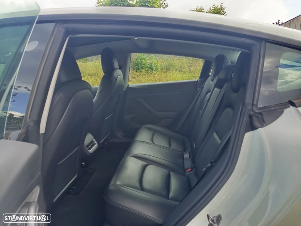 Tesla Model 3 Long Range AWD Dual Motor - 11