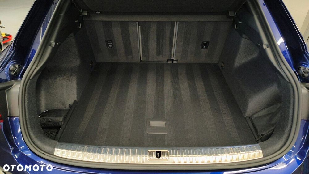 Audi Q3 Sportback - 13