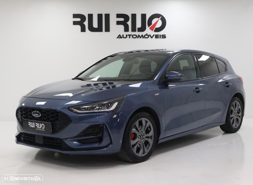 Ford Focus 1.0 EcoBoost MHEV ST-Line - 2