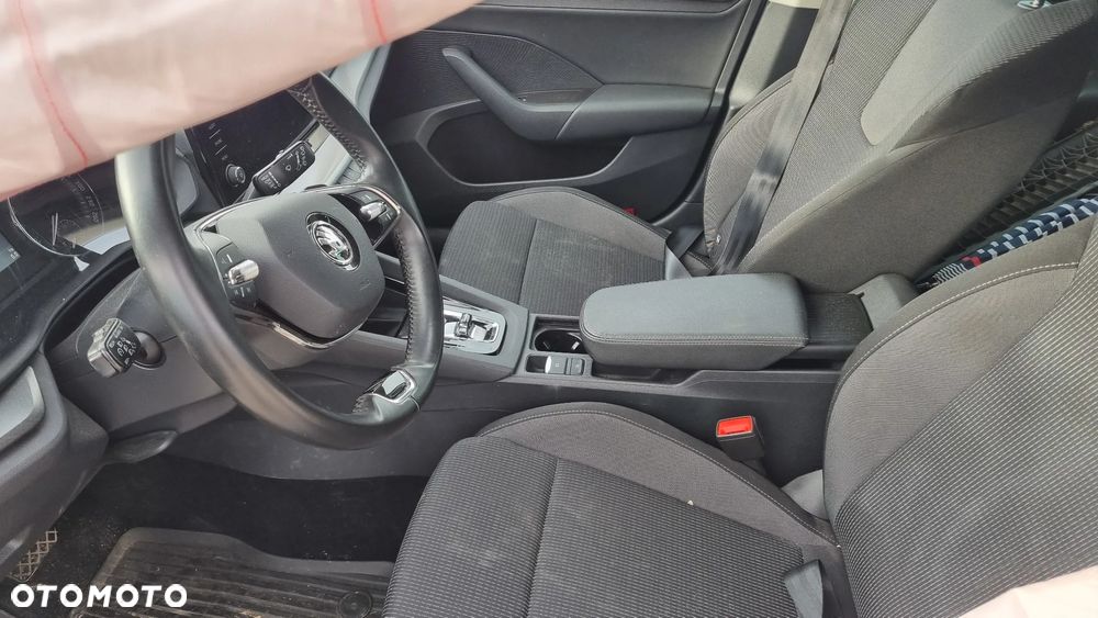 Skoda Octavia 2.0 TDI Style DSG - 34