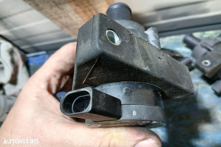 Pompa recirculare apa 1K0965561F 1K0965561F Volkswagen VW Golf 6 [200 - 5
