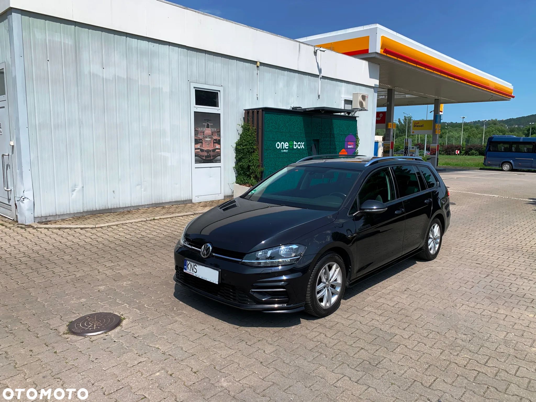 Volkswagen Golf VIII 2.0 TDI R-Line DSG - 1