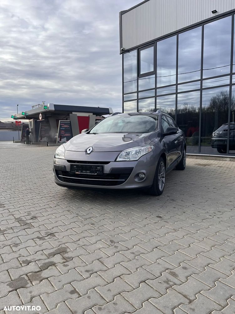 Renault Megane TCe 130 BOSE Edition - 4